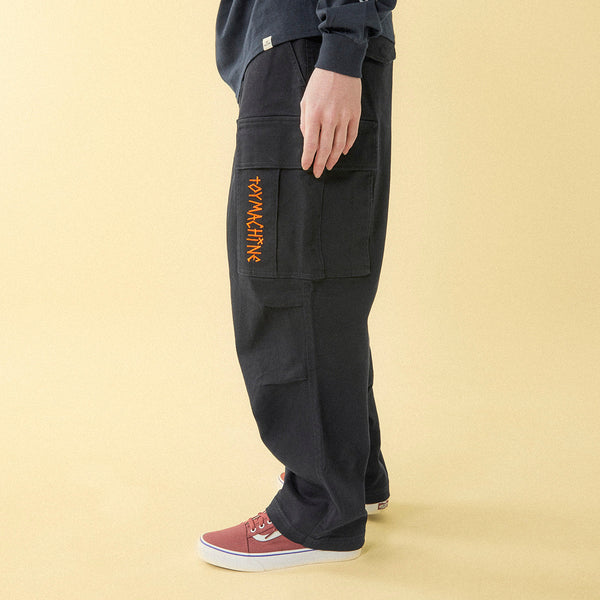 LOOSE FIT CARGO PANTS